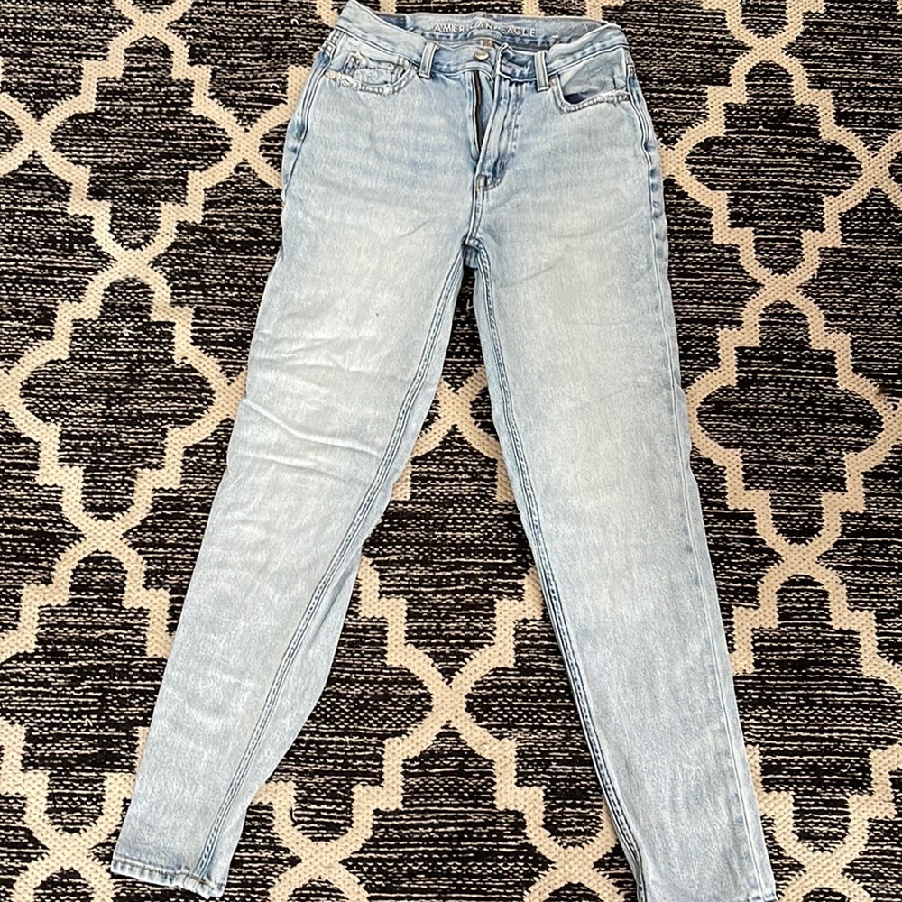 Don’t fit anymore American eagle, Mom Jeans size 00